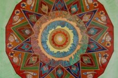 Mandala 3 in acryl en inkt; 65 x 65 cm; € 200 exclusief lijst aluminium 80 x 80 cm € 110